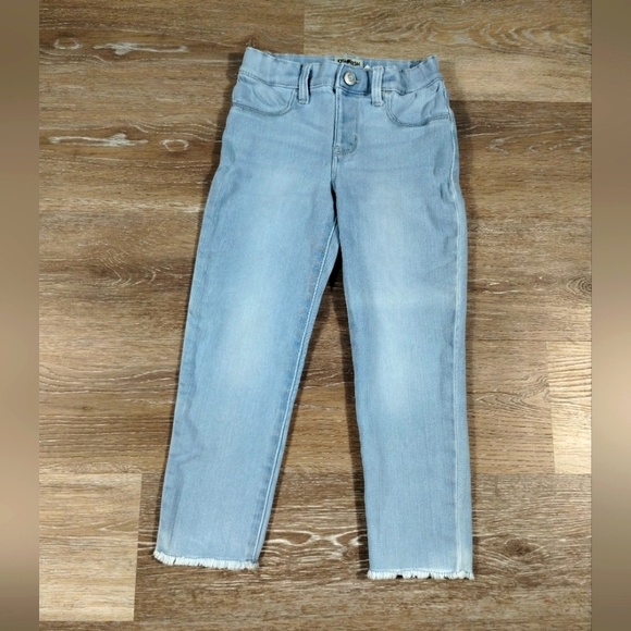 Oshkosh Relaxed Fit Jeans Girls 6/6X distressed fringe Ends At The Bottom - Picture 2 of 15